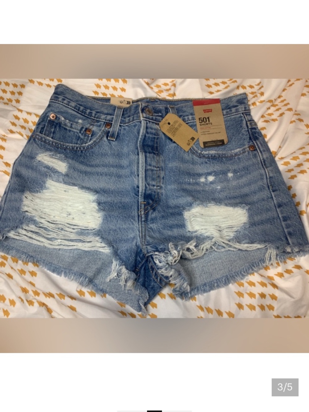 Levi’s 501 Original High Rise Shorts Women’s 28 NWT Distressed Cutoff Denim